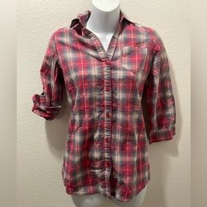 Confess women’s pink and grey plaid/flannel Button-Up Shirt size s